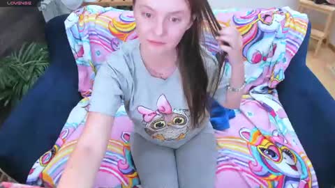 Lexi online show from July 13, 2026, 6:38 am