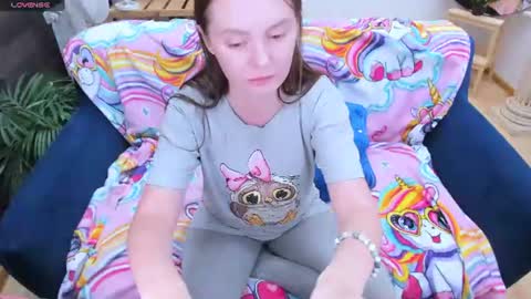 Lexi online show from July 16, 2026, 6:41 am