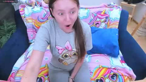 Lexi online show from August 3, 2026, 6:45 am