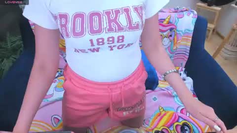 Lexi online show from August 3, 2026, 9:04 am