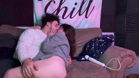 lexilovexhunghandsome online show from December 5, 2025, 5:05 am