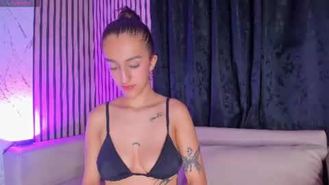 Snapshot of lexivie_ chatting on August 2, 2026, 1:26 am lexivie_ online show from August 2, 2026, 1:26 am