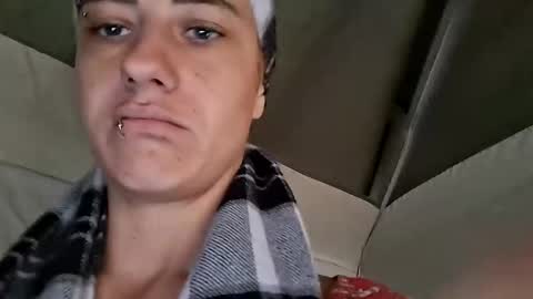 lexndemm11 online show from February 26, 2026, 7:46 pm