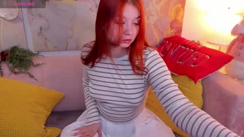 lexxxyone online show from January 5, 2025, 4:48 pm