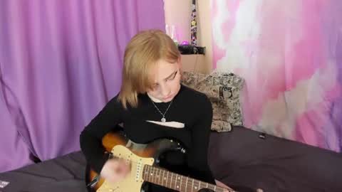 LexxxY online show from July 14, 2026, 6:51 am