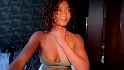 LEXY - Independent account online show from September 22, 2025, 12:18 pm