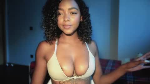 Snapshot of lexy_squirt_queen chatting on June 30, 2026, 2:07 pm LEXY - Independent account online show from June 30, 2026, 2:07 pm