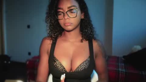 Snapshot of lexy_squirt_queen chatting on July 4, 2026, 11:27 am LEXY - Independent account online show from July 4, 2026, 11:27 am