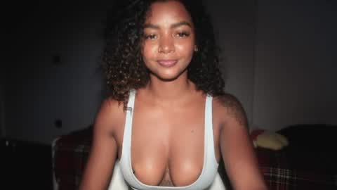 Snapshot of lexy_squirt_queen chatting on July 28, 2026, 4:39 pm LEXY - Independent account online show from July 28, 2026, 4:39 pm