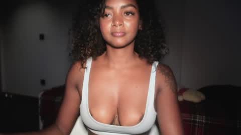 Snapshot of lexy_squirt_queen chatting on July 28, 2026, 6:20 pm LEXY - Independent account online show from July 28, 2026, 6:20 pm