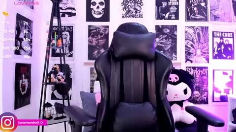 Snapshot of lexyjoyce chatting on September 30, 2025, 9:20 pm LexyJoyce online show from September 30, 2025, 9:20 pm