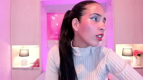 Snapshot of lexyquinn_ chatting on September 24, 2025, 4:05 am L I A online show from September 24, 2025, 4:05 am