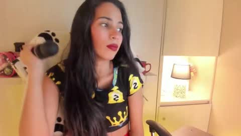 Snapshot of lexyquinn_ chatting on March 22, 2026, 4:05 am L I A online show from March 22, 2026, 4:05 am