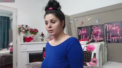 Adina  online show from April 27, 2026, 11:41 am