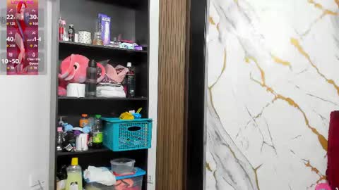 lexyy24_ online show from June 12, 2026, 9:08 am