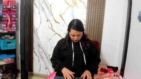 Snapshot of lexyy24_ chatting on July 3, 2026, 9:27 am lexyy24_ online show from July 3, 2026, 9:27 am