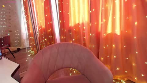 Snapshot of leyaloveee chatting on June 14, 2026, 2:24 am Your Leya online show from June 14, 2026, 2:24 am