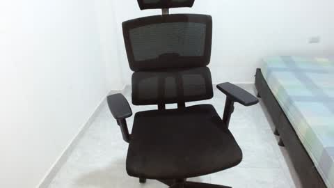 leydy_day online show from January 29, 2025, 10:43 pm