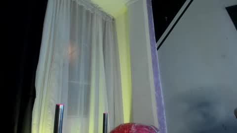   online show from January 24, 2025, 8:55 am