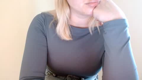 Leyla online show from July 28, 2026, 11:17 am