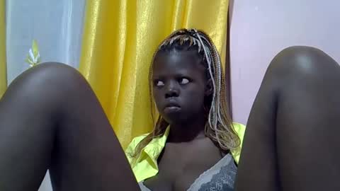 laylani69 online show from February 26, 2025, 10:09 pm
