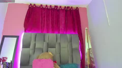 leylastras latina girl slim colombia girlfriends play and pussy lesbians online show from December 6, 2024, 10:41 pm