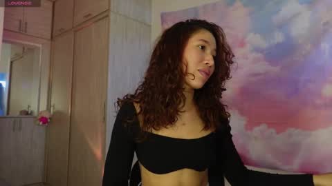 Jessica online show from November 7, 2025, 6:52 pm