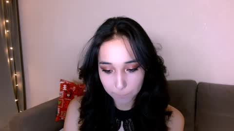 Snapshot of li_noen chatting on January 11, 2025, 1:37 am Li online show from January 11, 2025, 1:37 am