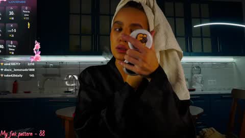 Hey Im Alexa  tg online show from December 27, 2024, 10:05 pm