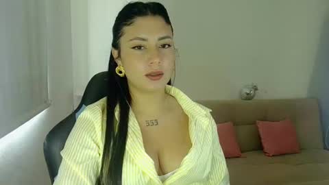 Lia  online show from July 23, 2026, 4:49 pm