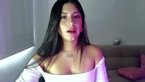 Lia  online show from July 29, 2026, 8:18 pm