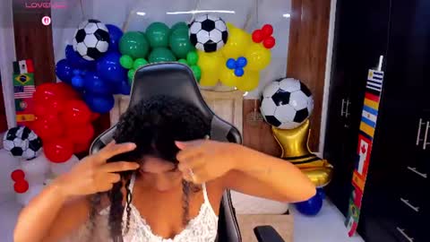 lia_16_ online show from June 25, 2026, 11:04 am