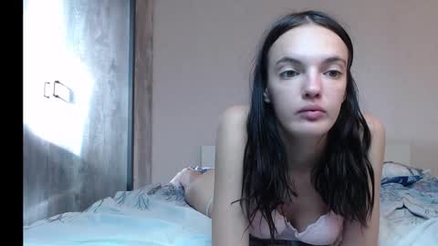 Snapshot of lia__meow chatting on September 10, 2025, 12:16 pm Lia online show from September 10, 2025, 12:16 pm