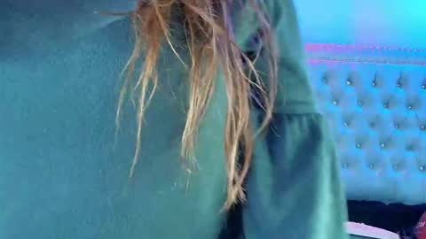 Lia  online show from March 1, 2026, 3:41 am