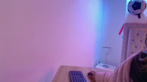 Snapshot of lia_adamsss chatting on July 17, 2026, 3:24 am Lia online show from July 17, 2026, 3:24 am