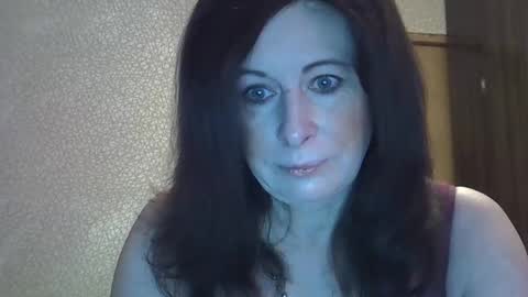 Snapshot of lia_ang chatting on March 15, 2026, 6:19 am lia_ang online show from March 15, 2026, 6:19 am