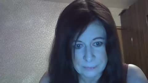 Snapshot of lia_ang chatting on March 21, 2026, 5:05 pm lia_ang online show from March 21, 2026, 5:05 pm