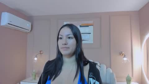 Snapshot of lia_ass chatting on March 5, 2025, 10:22 am Liss 3 online show from March 5, 2025, 10:22 am