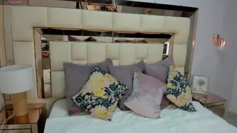 Snapshot of lia_damasco chatting on June 14, 2026, 3:08 am Lia online show from June 14, 2026, 3:08 am