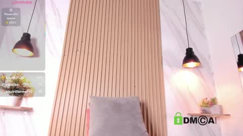 Snapshot of lia_harper_ chatting on November 15, 2025, 8:33 am lia_harper_ online show from November 15, 2025, 8:33 am