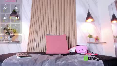 lia_harper_ online show from December 18, 2025, 7:31 pm