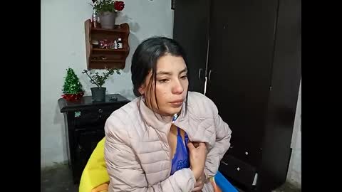 Snapshot of lia_hottie chatting on December 24, 2024, 8:55 am Lia online show from December 24, 2024, 8:55 am