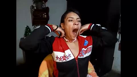 Snapshot of lia_hottie chatting on December 27, 2024, 11:06 am Lia online show from December 27, 2024, 11:06 am