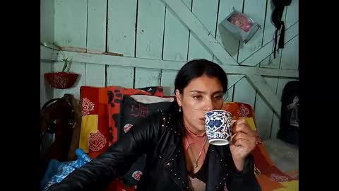 Snapshot of lia_hottie chatting on January 11, 2025, 1:48 am Lia online show from January 11, 2025, 1:48 am