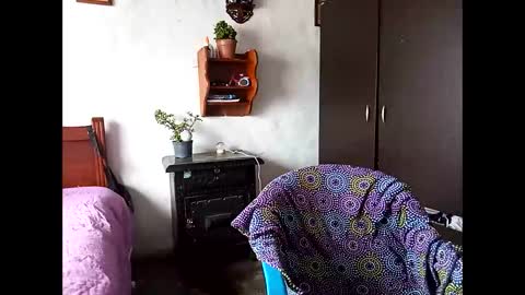 Snapshot of lia_hottie chatting on February 6, 2025, 7:40 pm Lia online show from February 6, 2025, 7:40 pm