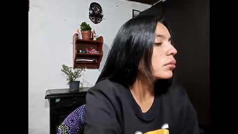 Snapshot of lia_hottie chatting on February 10, 2025, 2:08 am Lia online show from February 10, 2025, 2:08 am