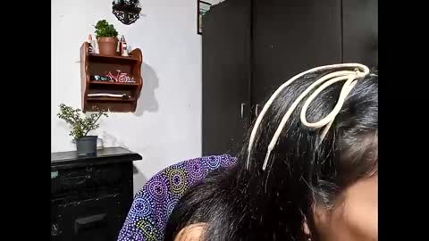 Snapshot of lia_hottie chatting on February 10, 2025, 5:14 am Lia online show from February 10, 2025, 5:14 am