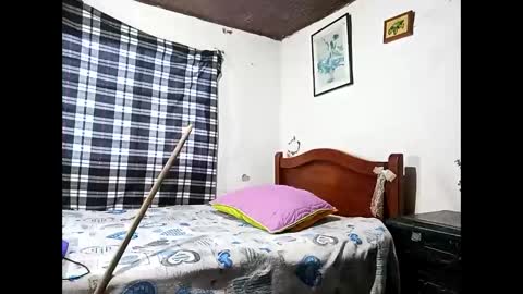 Snapshot of lia_hottie chatting on February 10, 2025, 11:36 am Lia online show from February 10, 2025, 11:36 am