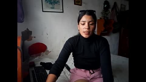 Snapshot of lia_hottie chatting on February 28, 2025, 8:50 pm Lia online show from February 28, 2025, 8:50 pm