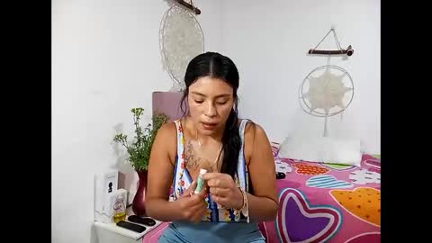 Lia online show from April 28, 2026, 9:53 pm
